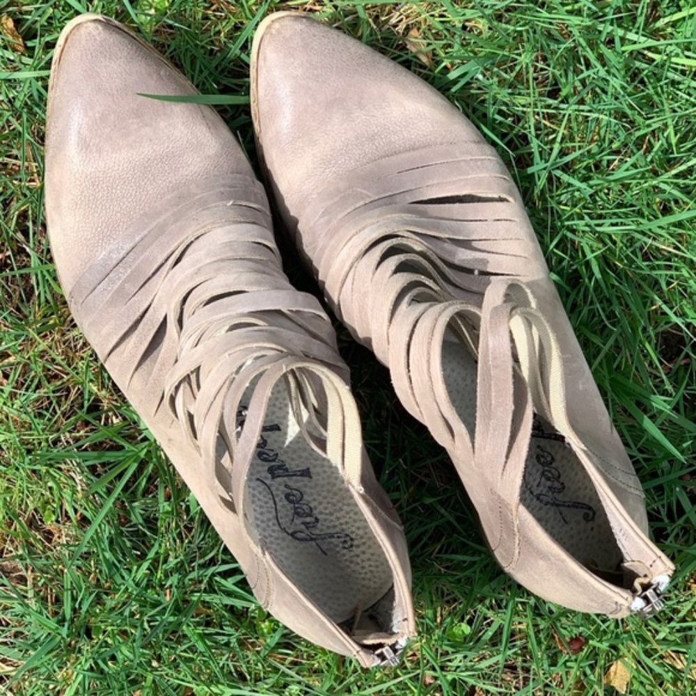 Free People Lost Valley shredded bootie 38
